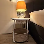 - Boutique Design In Mit Whirlpool Klima Parken Elberadweg Apartament