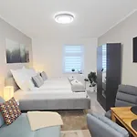 - Boutique Design In Mit Whirlpool Klima Parken Elberadweg * Dessau-Rosslau