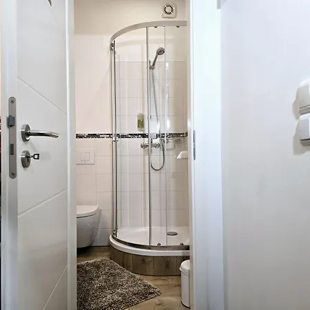 Apart Studio Suites - Dessau-Rosslau Free Parking