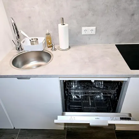 شقة Apart Studio Suites Dessau-Roslau - Boutique Design Im Kulturdenkmal - Voll Ausgestattet - Kostenloses Parken Und Wlan - Zentral Und Ruhig - Hundefreundlich - Familie - Paare - Long Stay Und Business *