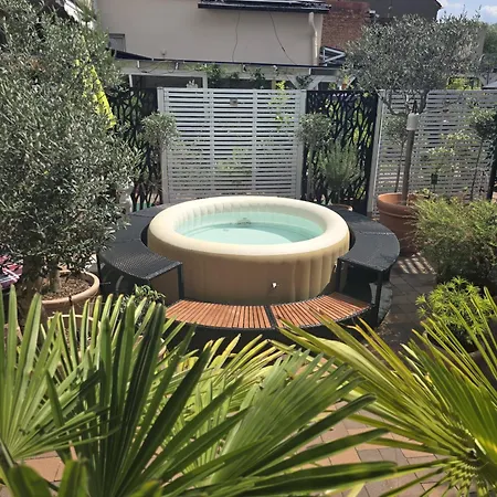 Apart Studio Suites - Dessau-Rosslau Free Parking