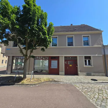Apart Studio Suites Dessau-Roslau - Boutique Design Im Kulturdenkmal - Voll Ausgestattet - Kostenloses Parken Und Wlan - Zentral Und Ruhig - Hundefreundlich - Familie - Paare - Long Stay Und Business Apartman