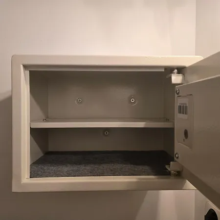 Apart Studio Suites - Dessau-Rosslau Free Parking 아파트 Dessau-Rosslau