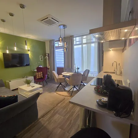 شقة Apart Studio Suites Dessau-Roslau - Boutique Design Im Kulturdenkmal - Voll Ausgestattet - Kostenloses Parken Und Wlan - Zentral Und Ruhig - Hundefreundlich - Familie - Paare - Long Stay Und Business Dessau-Rosslau