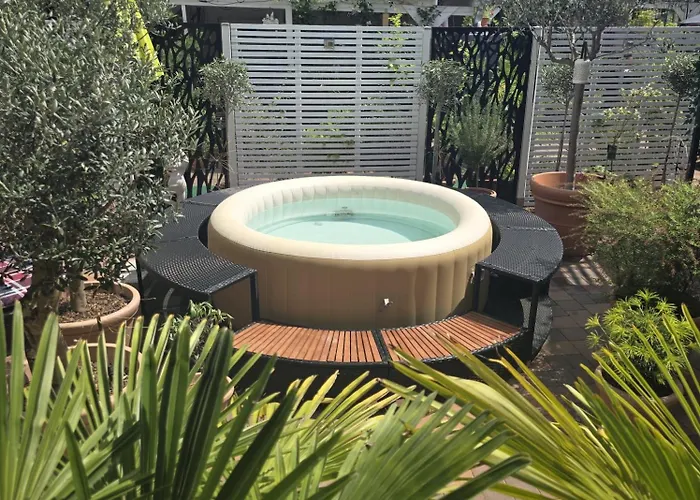 - Boutique Design In