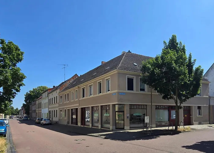 - Boutique Design In *