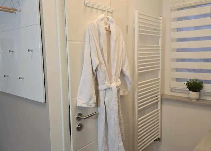 - Dessau-roßlau Free Parking Apartment